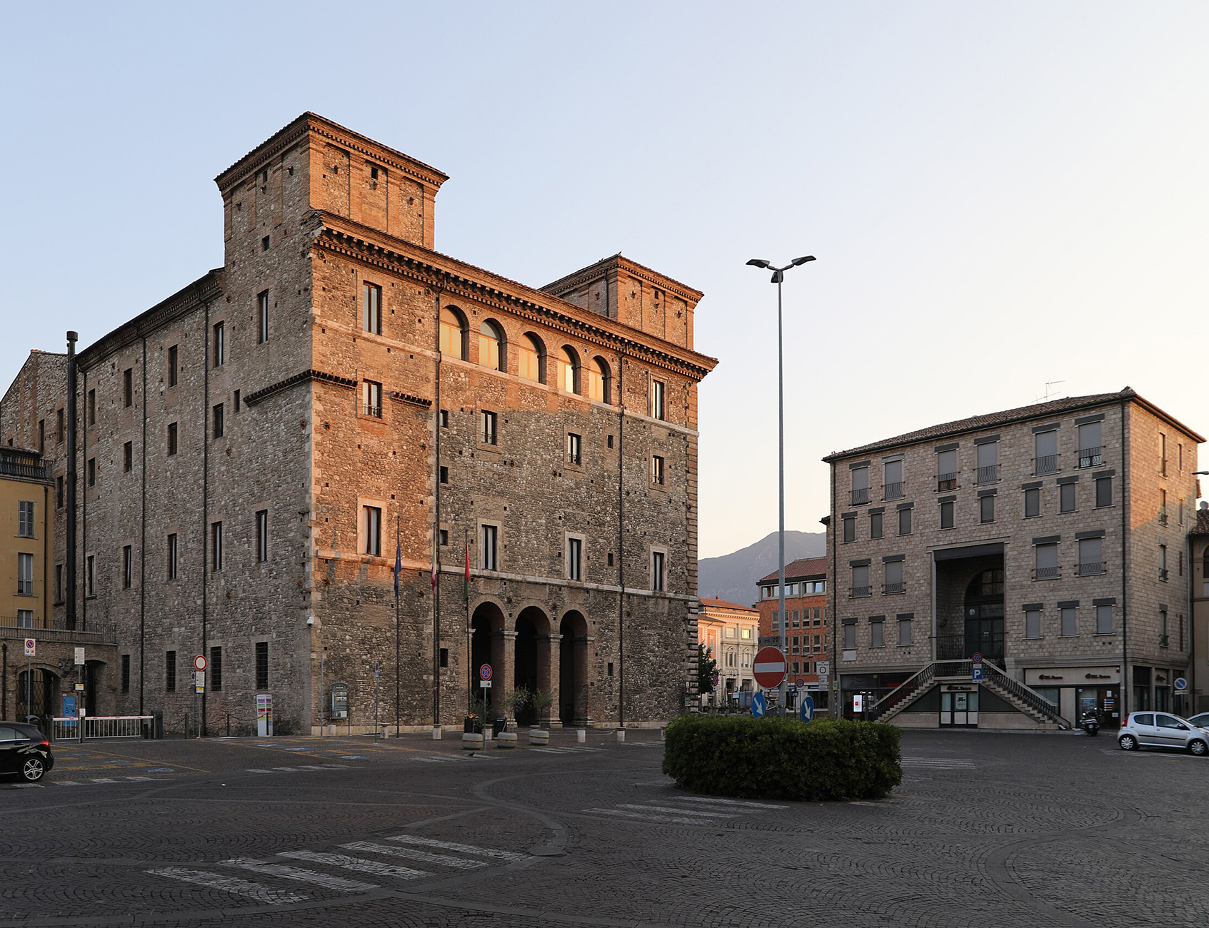 Terni_palazzo_spada