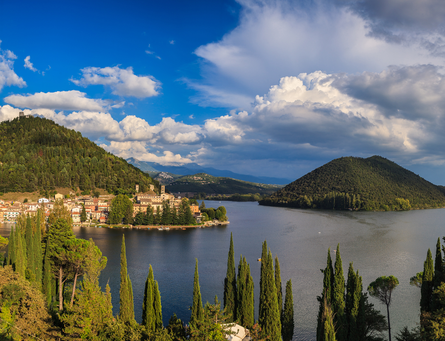 Lago_di_Piediluco